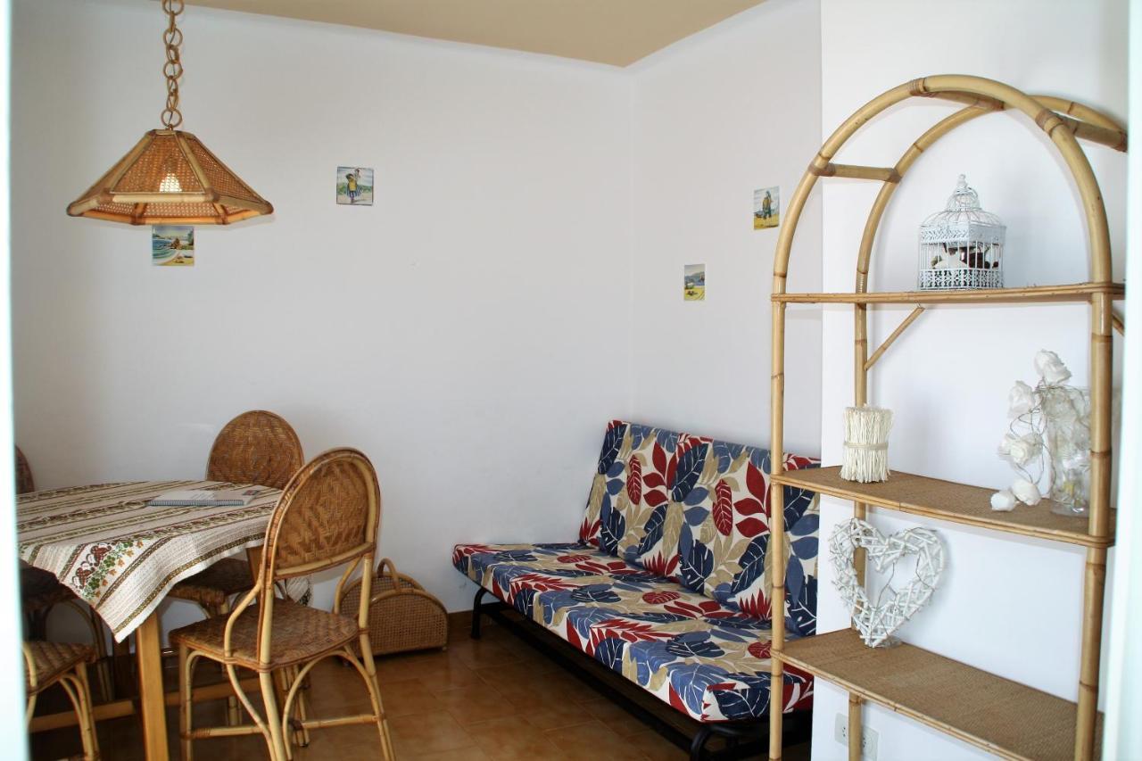 Apartaments Margarita Sabina Pinell Platja d'Aro Exterior photo