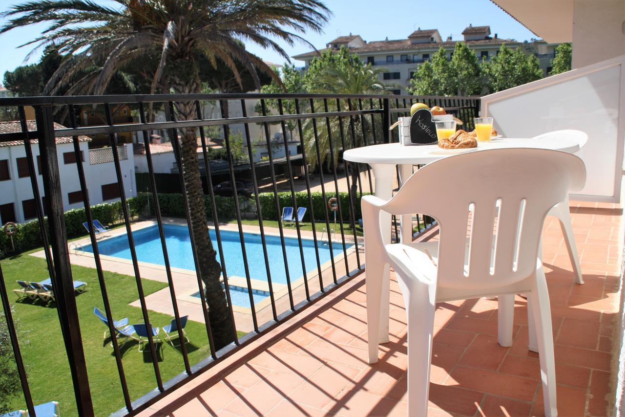 Apartaments Margarita Sabina Pinell Platja d'Aro Exterior photo